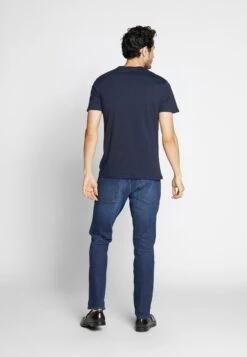 Pier One 4 PACK - T-paita 8 Pier One 4 PACK - T-paita -Pier One 0ca3960a59ed4451aec4ebc371a3d206