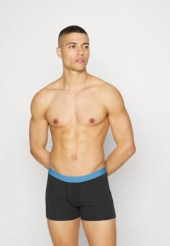 Pier One 12 PACK - Alushousut -Pier One 22a2d97d028f4bd19f3427800342e633