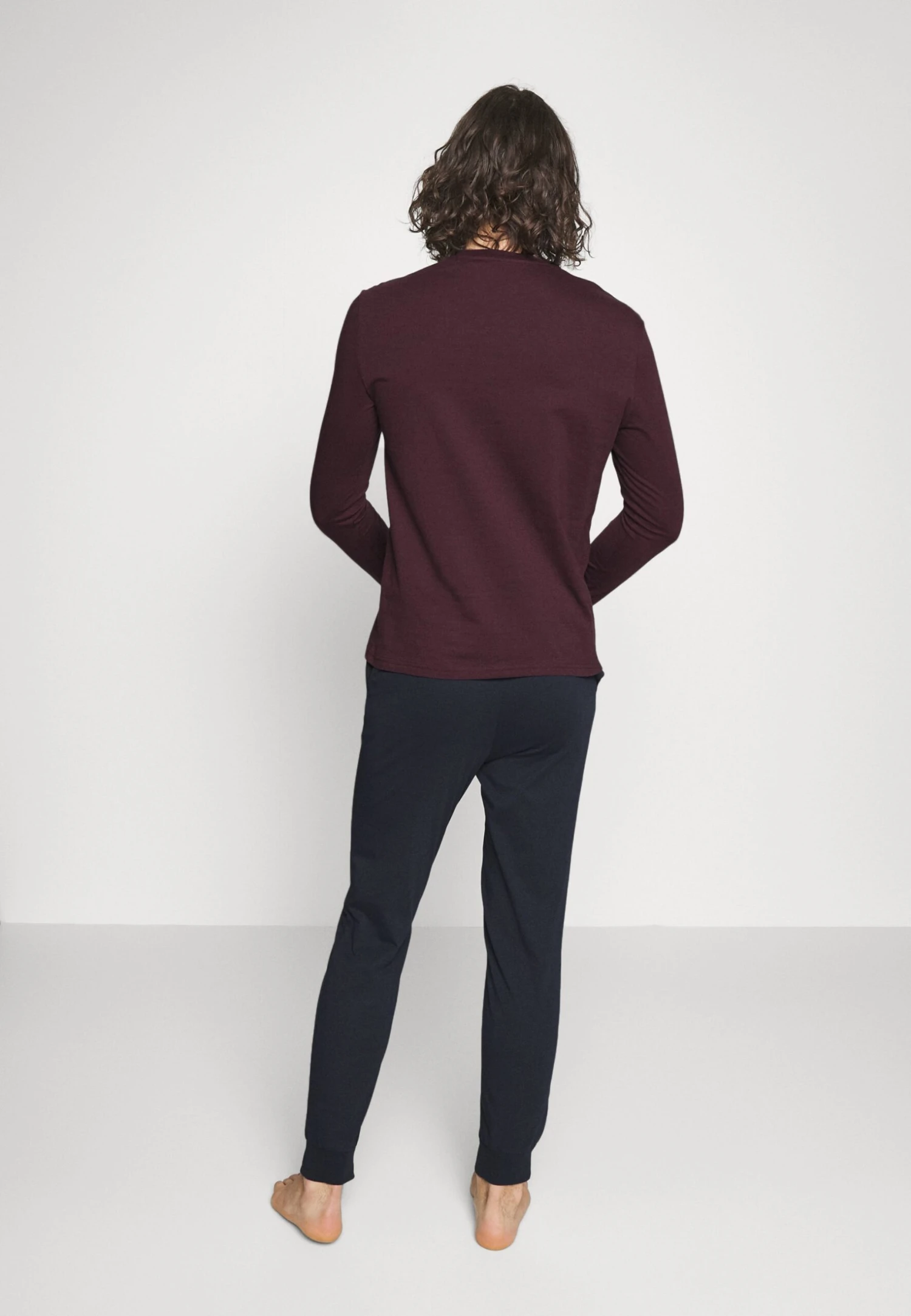 Pier One Yöasusetti - Dark Blue/bordeaux 5 Pier One Yöasusetti - Dark Blue/bordeaux - Image 3