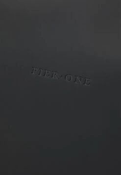Pier One UNISEX - Viikonloppukassi 9 Pier One UNISEX - Viikonloppukassi -Pier One 39fdb5f7c20b4ea7b31fc65b27656f6d