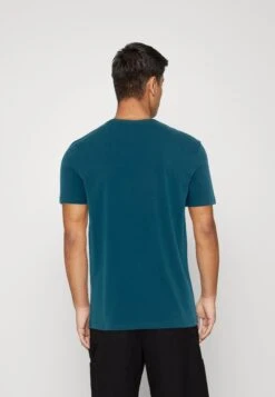 Pier One 7 PACK - T-paita 10 Pier One 7 PACK - T-paita -Pier One 6374f17865c94d1faccc81cab75d0f70