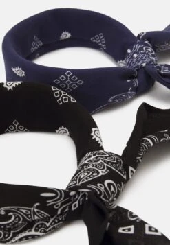 Pier One UNISEX - Huivi