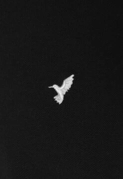 Pier One PIQUE EMBRO DETAIL - T-paita -Pier One 6c7c2588324644019773d655c64baea8