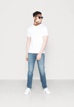 Pier One 10 PACK - T-paita