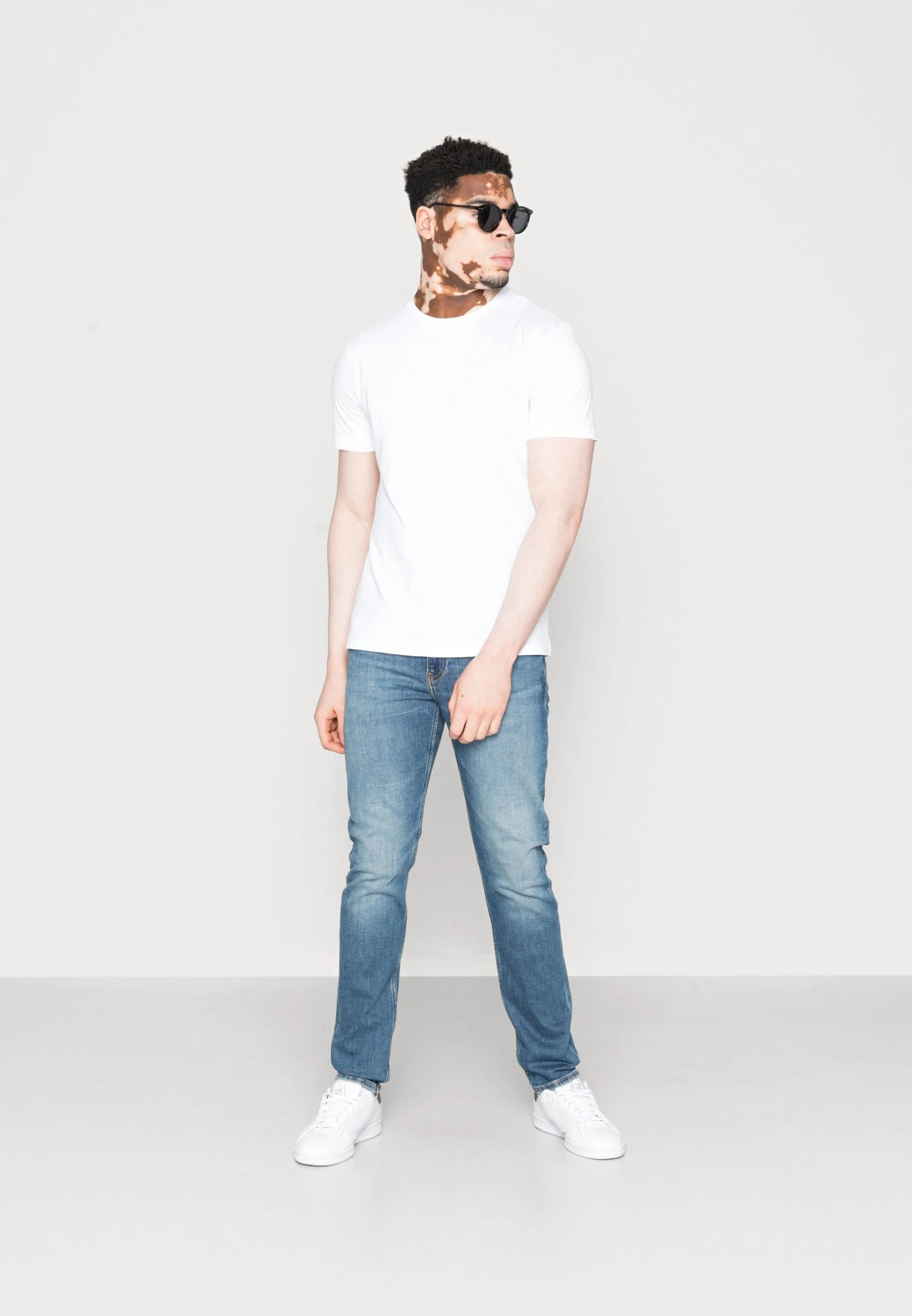 Pier One 10 PACK - T-paita 3 Pier One 10 PACK - T-paita