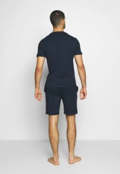 Pier One Yöasusetti 8 Pier One Yöasusetti -Pier One 8236540e5e7e4124b079f4534ae5b13b