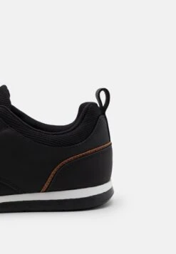 Pier One Nauhakengät -Pier One 858bd65d03fe4c30a2dcd7ff46fd89a5