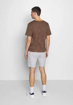 Pier One 2 PACK - Shortsit - Light Grey /black -Pier One a95507bb1b644136a259c68258b032f4