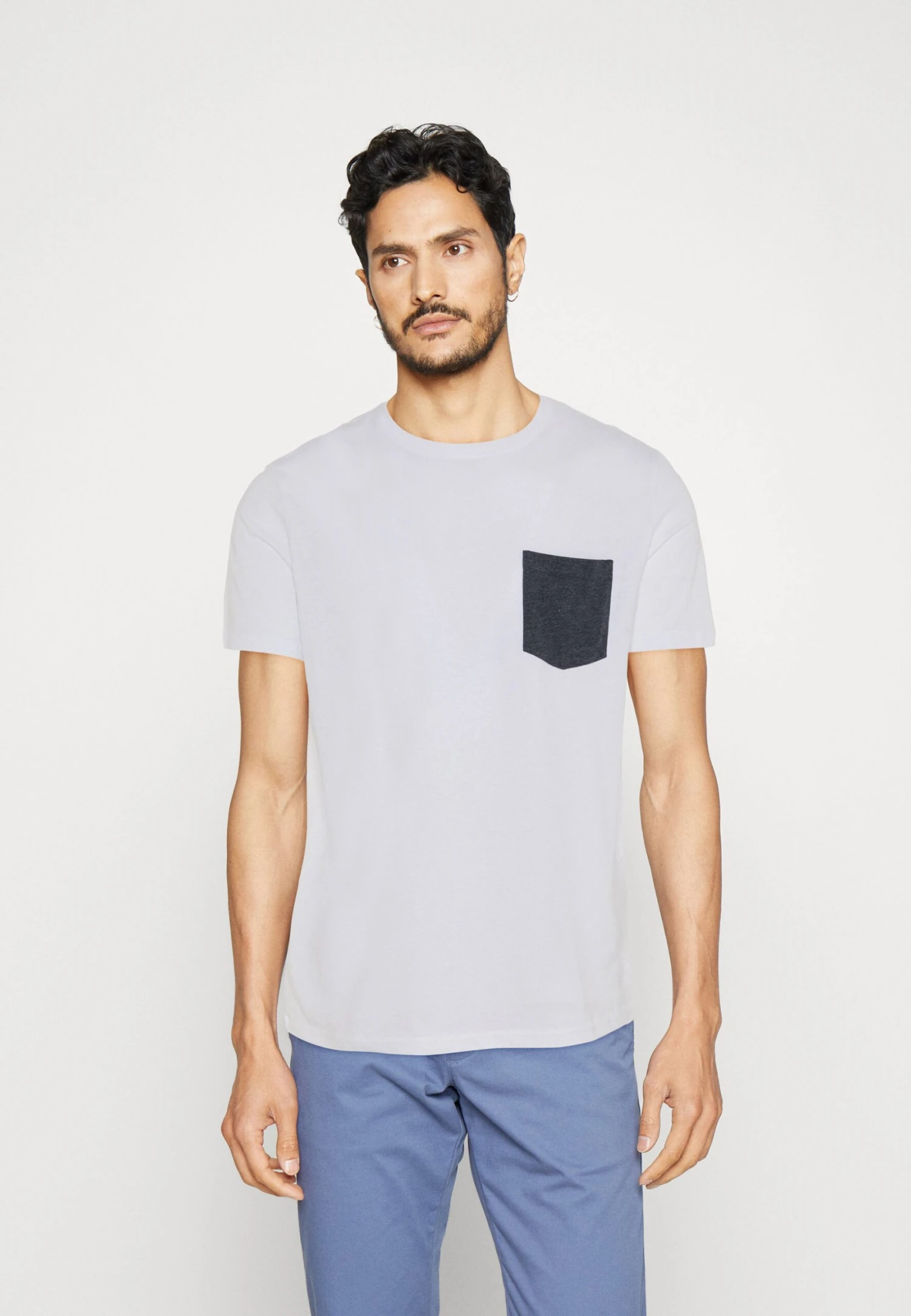 Pier One 2 PACK - Printtipaita 6 Pier One 2 PACK - Printtipaita - Image 4