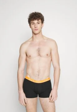 Pier One 12 PACK - Alushousut -Pier One c362710e70c04551ae0e150a2cf2012c