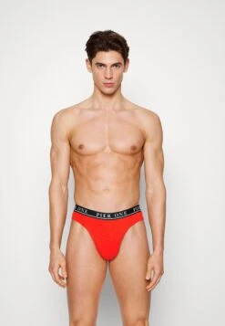 Pier One 3 PACK - Alushousut