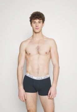 Pier One 5 PACK - Alushousut -Pier One ca34b9484ef547d7af5be2e311c52634