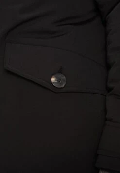 Pier One Parkatakki -Pier One cbf48bb85e90429cbd6e57dc09212143