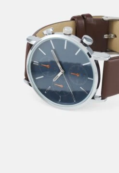 Pier One SET - Rannekello -Pier One d8eb40e413044f2f9977295a8557790d