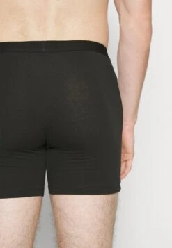 Pier One Alushousut - Black -Pier One dcc905a88f6347bfb52f06ff49e51eeb