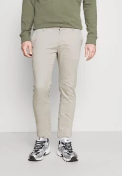 Pier One SLIM FIT CHINO - Chinot