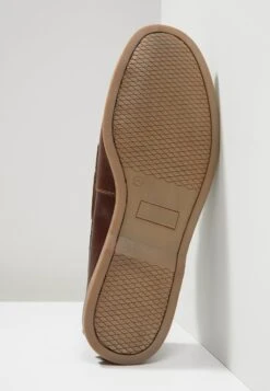 Pier One Purjehduskengät 10 Pier One Purjehduskengät -Pier One f153a9101b98405fae9ff584df8cf17e