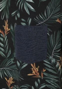 Pier One 2 PACK - Printtipaita 13 Pier One 2 PACK - Printtipaita -Pier One f60a19bf04324eb98fa6e9c69f399f60